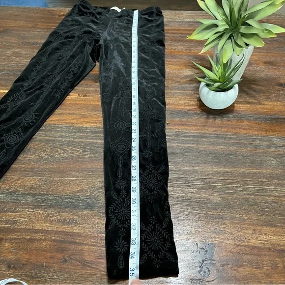 Johnny Was Althea Stretch Tonal Embroidered Velvet Legging Black XS - Picture 14 of 16